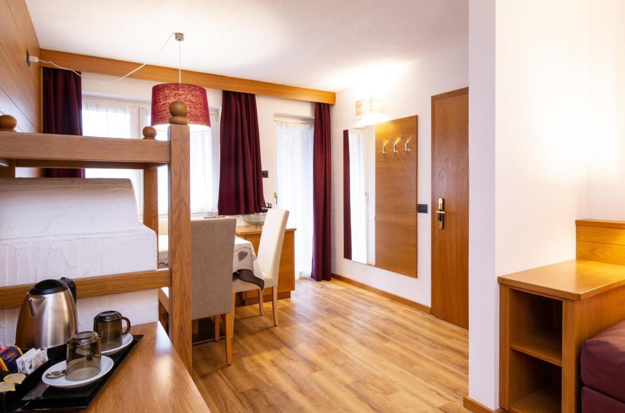 Hotel Cirelle Suite & Spa Canazei Exterior photo