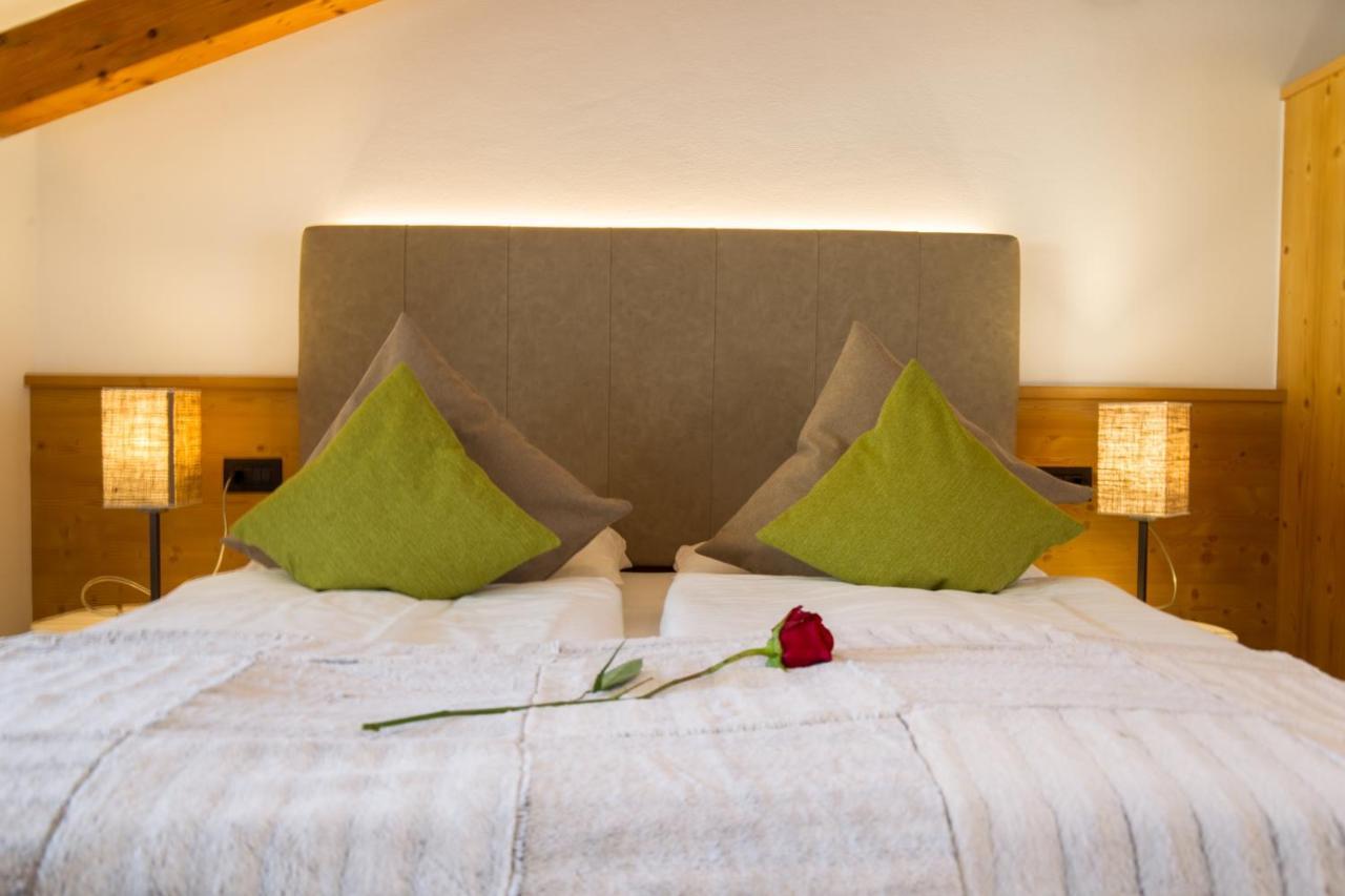 Hotel Cirelle Suite & Spa Canazei Exterior photo