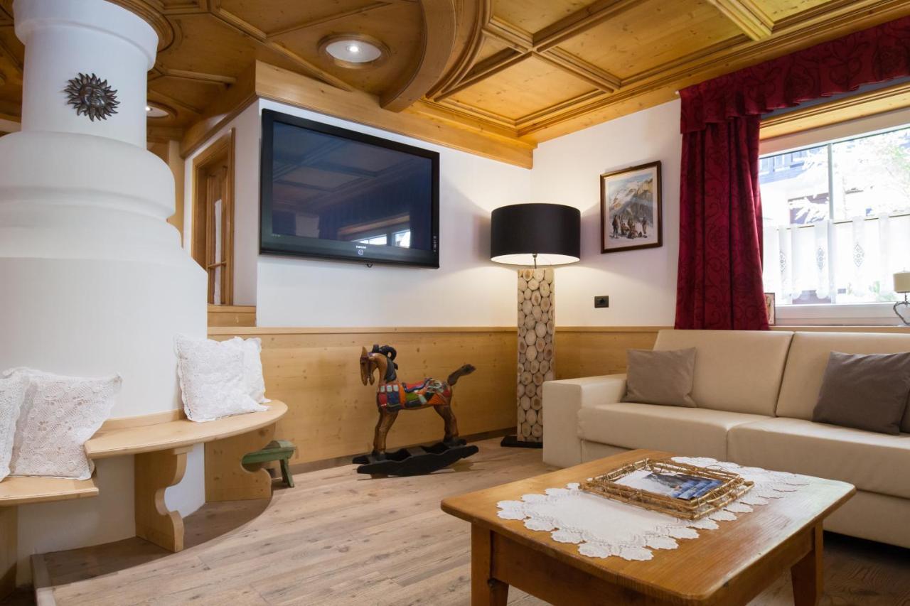 Hotel Cirelle Suite & Spa Canazei Exterior photo